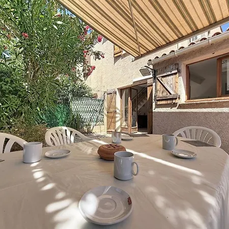 Escapade Carpeaux Maison Familiale Fréjus
