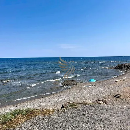 Escapade Carpeaux Maison Familiale Hébergement de vacances Fréjus
